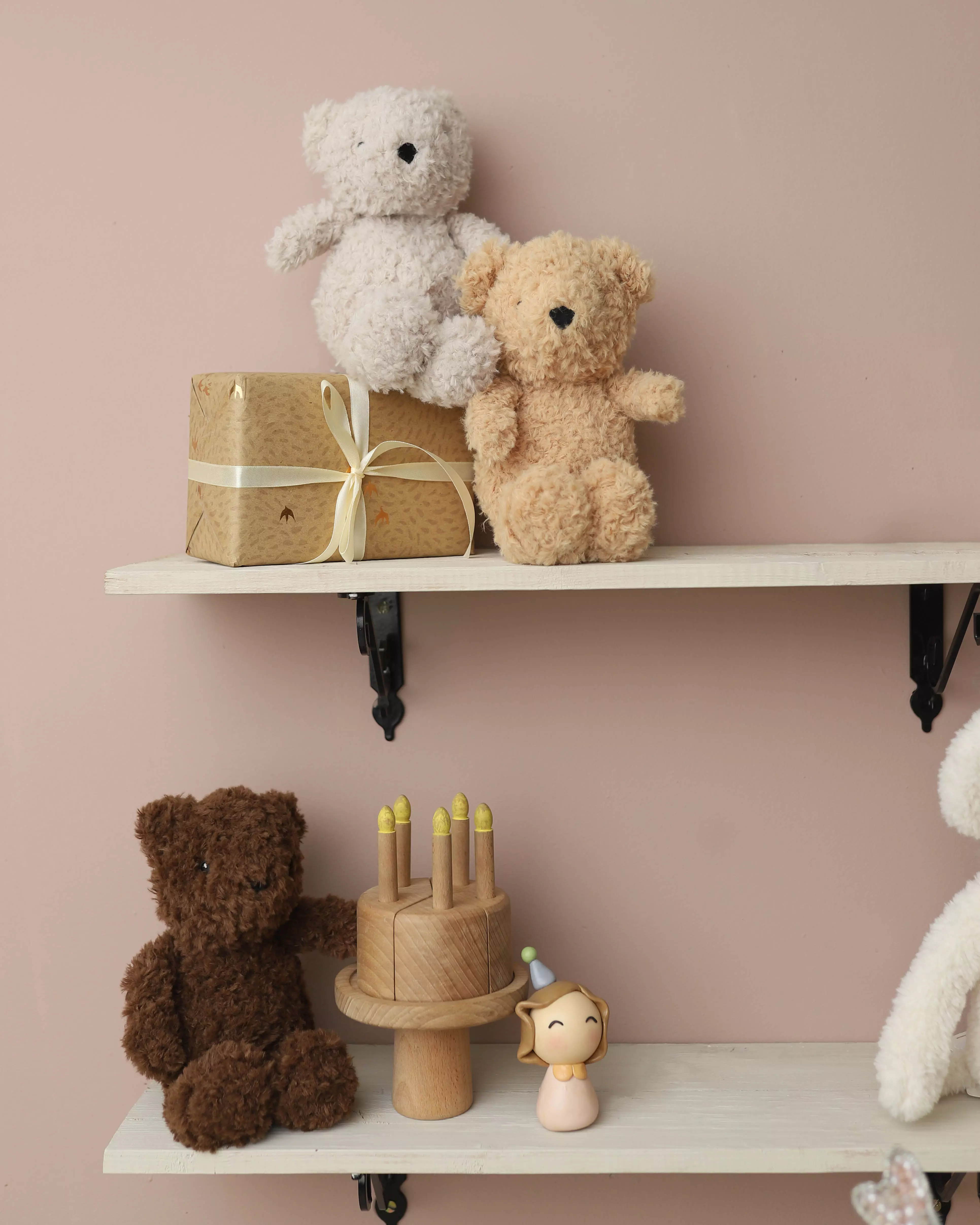 عروسک خرس اچ اند ام