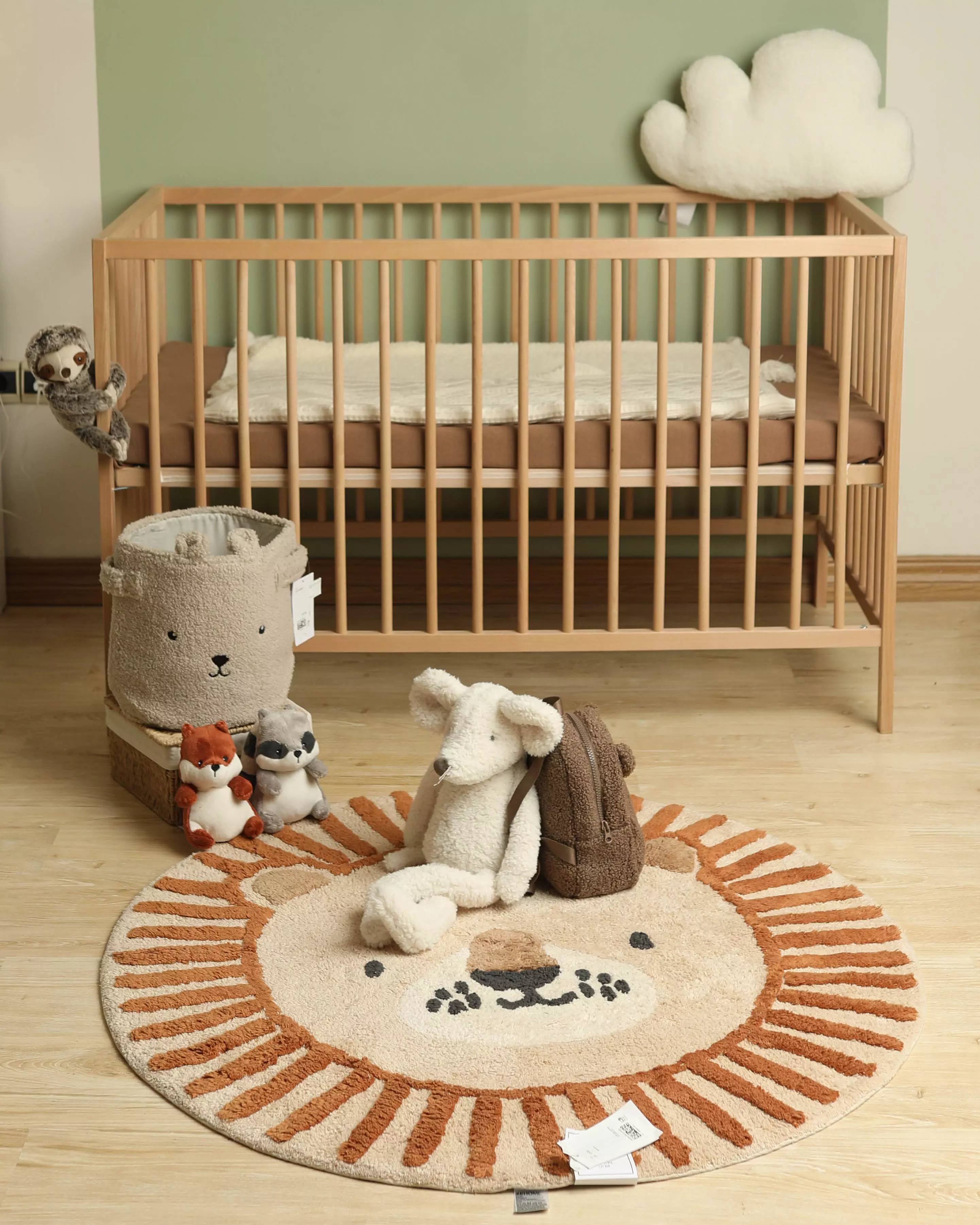 فرشینه اچ اند ام