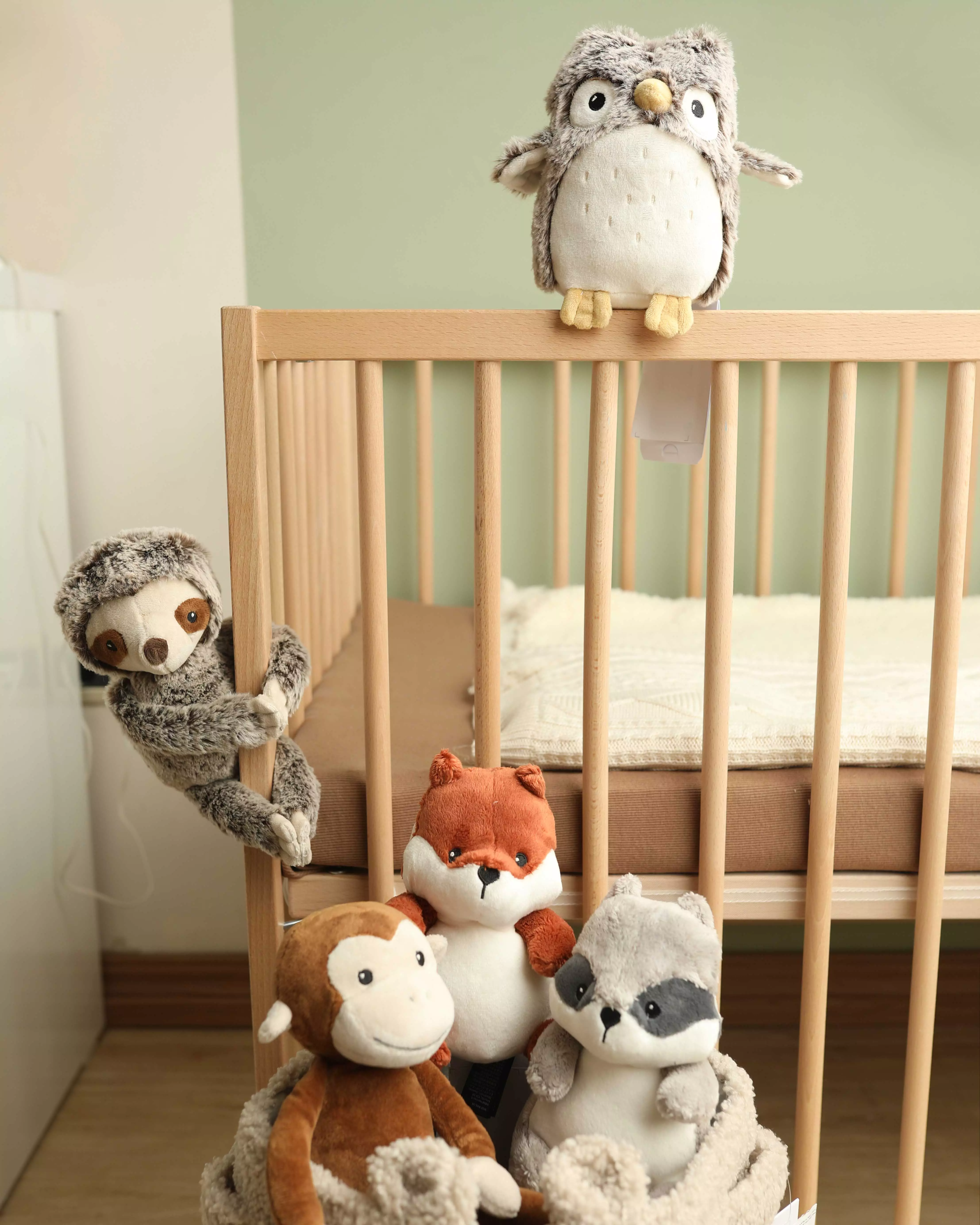 مینی عروسک h&m