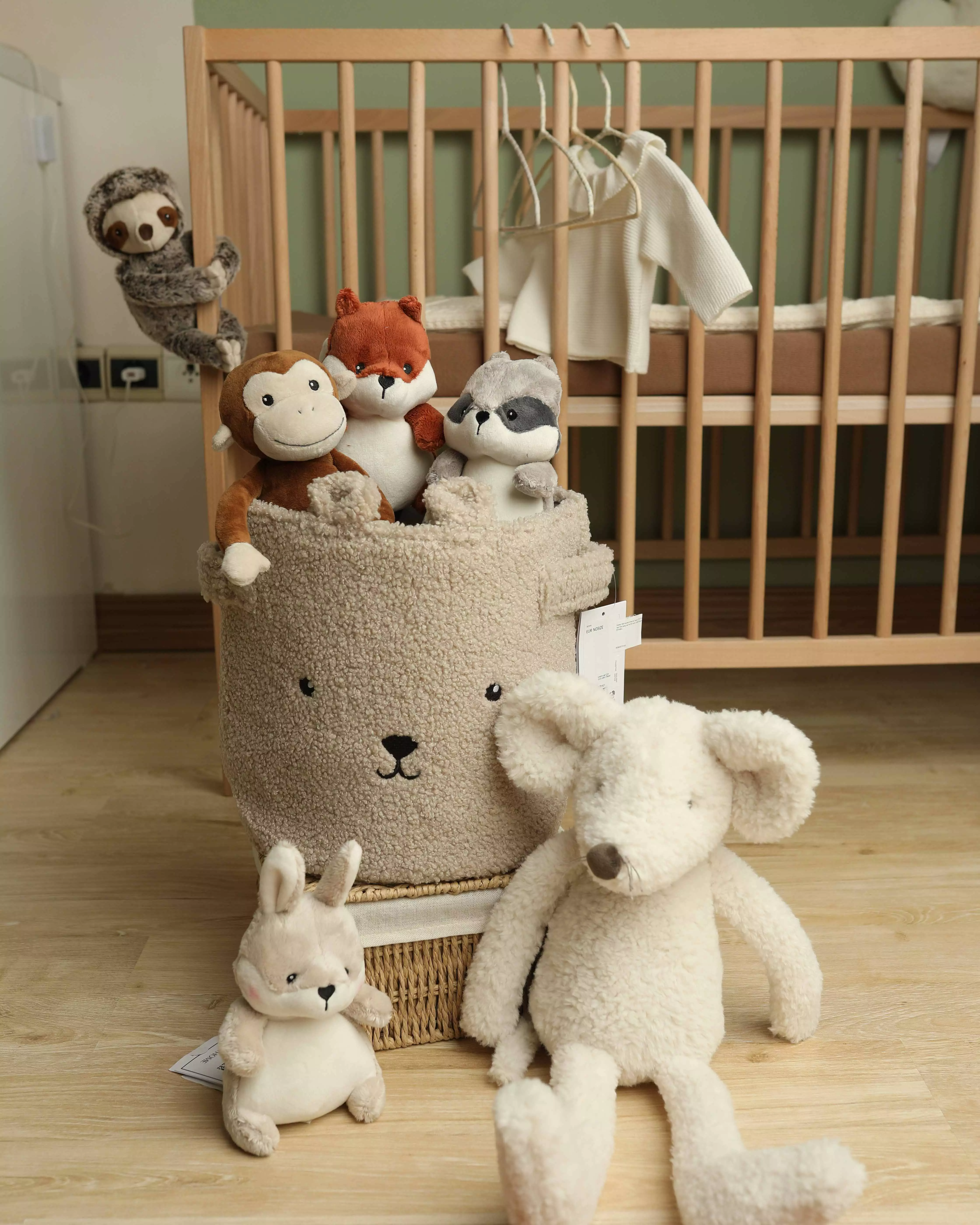 باکس تدی اچ اند ام