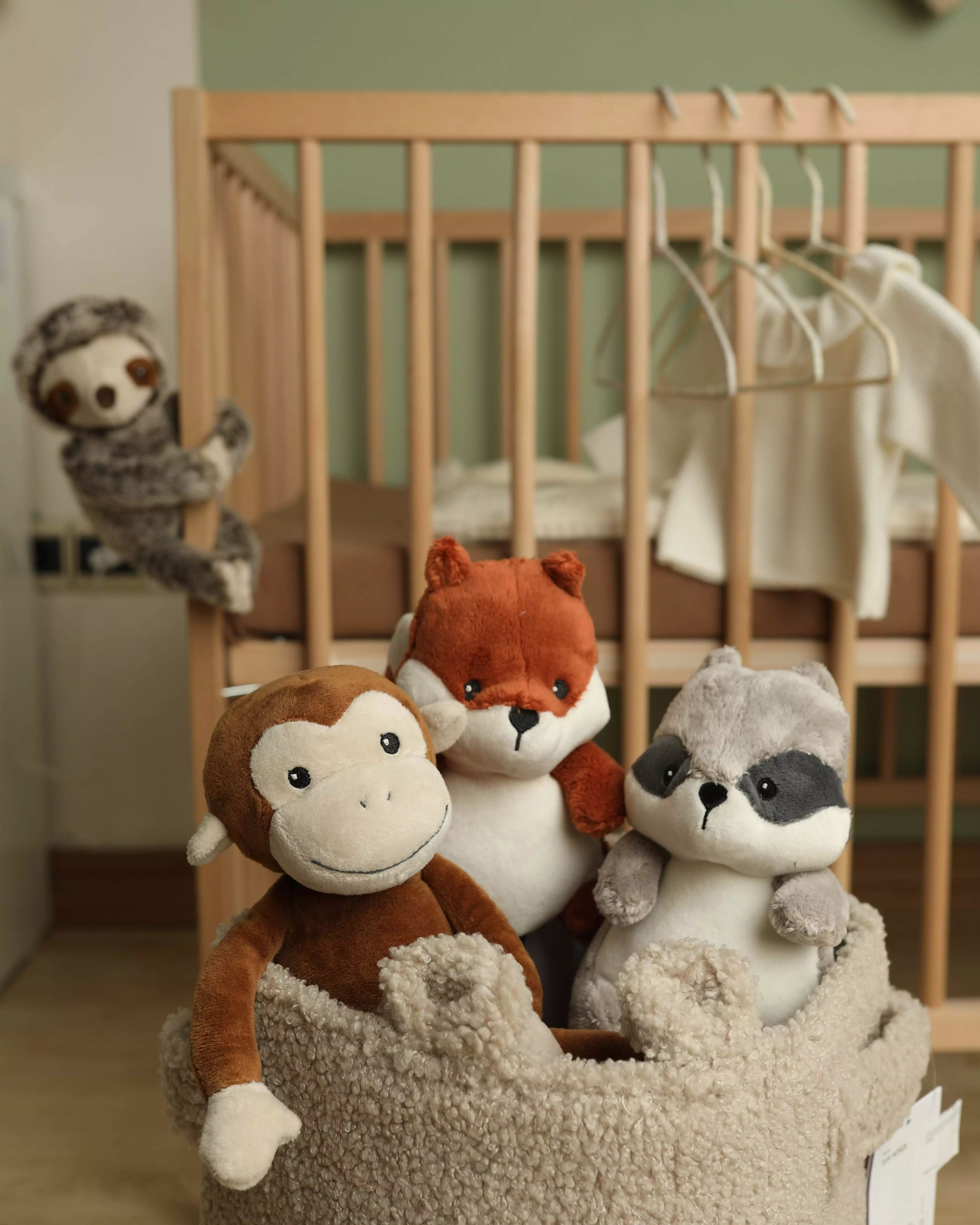 مینی عروسک h&m