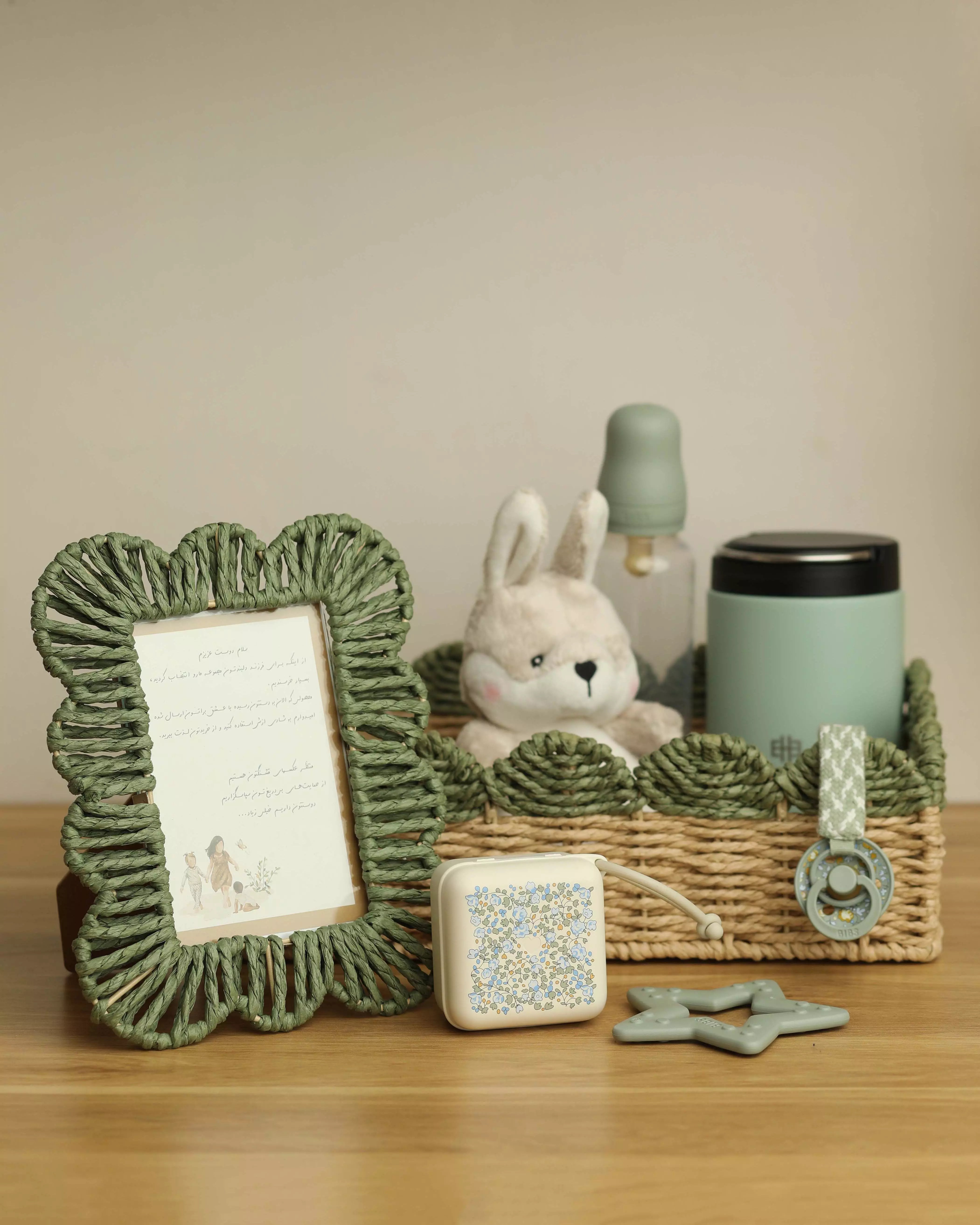 قاب عکس حصیری