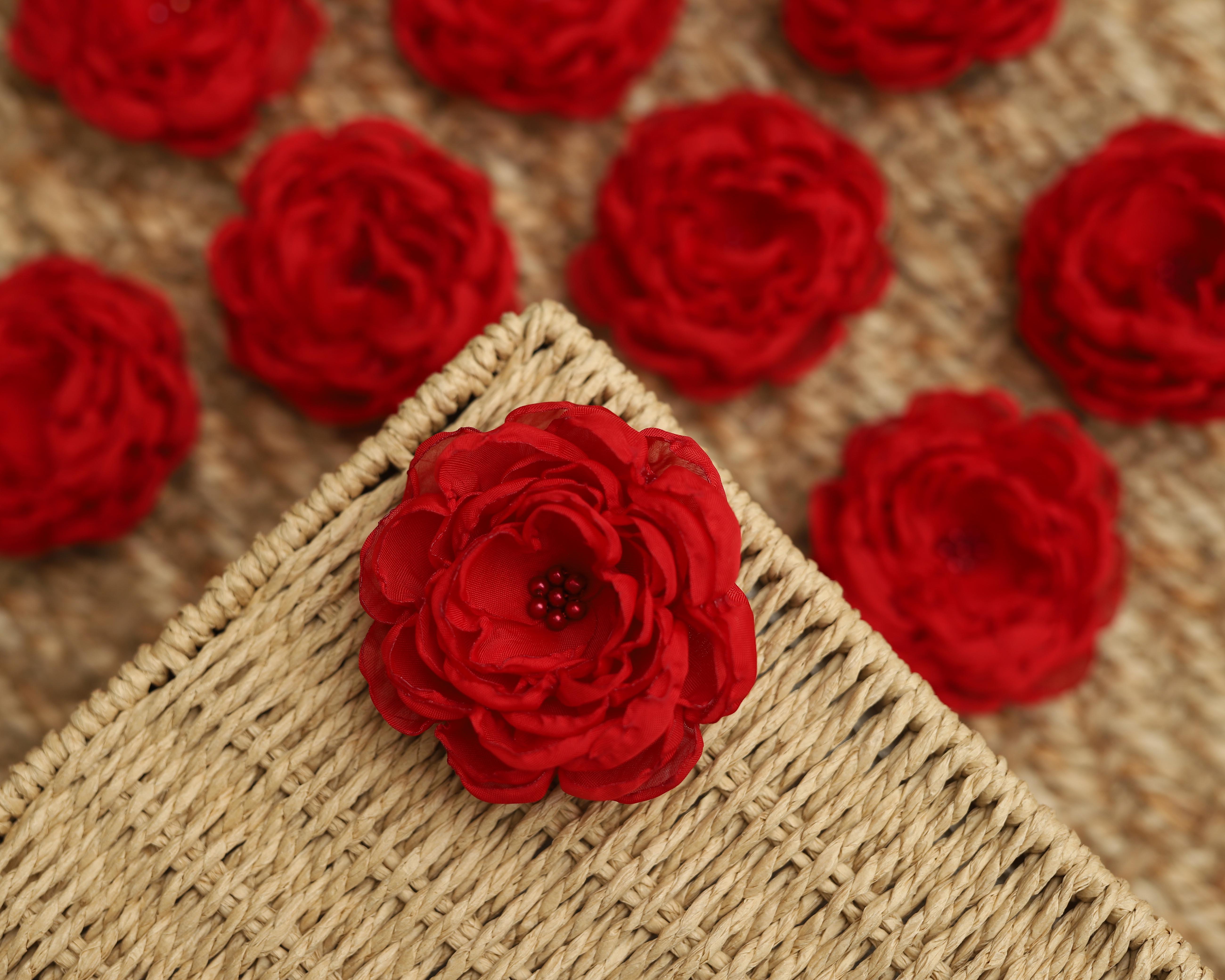 گیره انبری گل حریر
